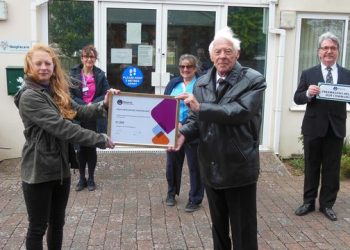 Exmouth hospice gets £1k cash boost from freemasons
