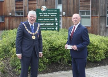 Freemasons’ £29,000 boost for Warrington Youth Club