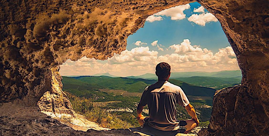 Enlightenment in one lifetime? Guru Rinpoche Padmsambhava explains what it takes. Practice, discipline, and more practice!