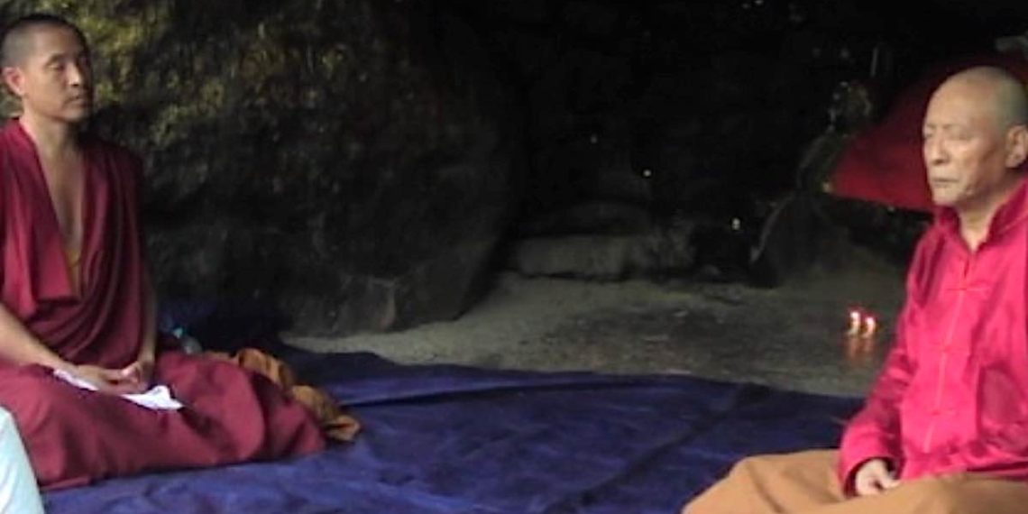 Mahamudra, the “Meditation of Openness”: no roof, no wall, no floor, nothing to obscure openness — retreating into your own mind