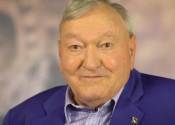 Erich von Däniken Recounts Dream Meeting ETs