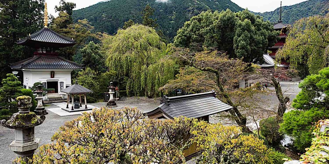 Nichiren’s Legacy: Three principle practices of Nichiren Buddhism — meditation on the Gohonzon and Namu Myoho Renge Kyo