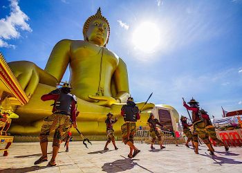 Yodhajiva Sutta — the warrior Sutta The four great qualities of the warrior compared to the qualities of the monk: full English