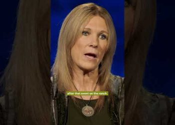 A Woman Has UFO Sightings & ET Encounters on a Ranch in Colorado