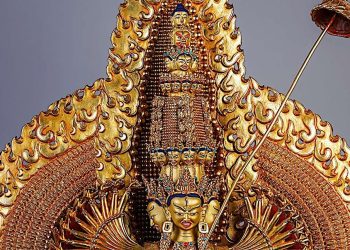 Sitatapatra or Dukkar — the ultimate protective Bodhisattva Goddess, form of Mother Tara — 1000 arms or 2 arms, she is “Aparajita” the Undefeatable One