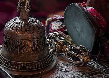 Why do Vajrayana Buddhists always symbolically carry a bell and vajra What do they represent? How do we practice with ghanta and dorje?
