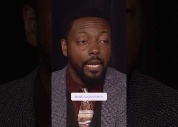 Clouds of Venus May Contain Life