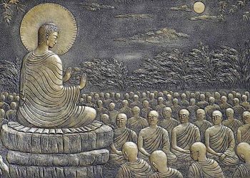 Reciting the Sutra Remembering the Three Jewels on Buddha Days: Purifying Karma, Removing Obstacles, “Skies of Merit”