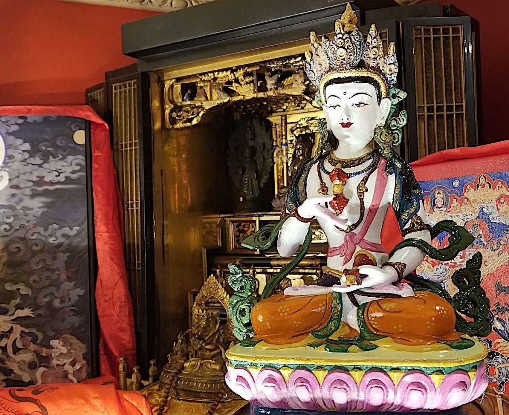 The “Four Rs” of the Lunar Year End in Buddhism: Vital Vajrasattva Practice and Pre-Losar Traditions Explained