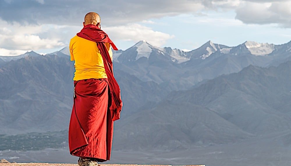 “What Bodhisattvas Do” 37 Practices of All Bodhisattvas: the Total Path, a Daily Recitation, a Perfect Buddhist Practice and Lifestyle