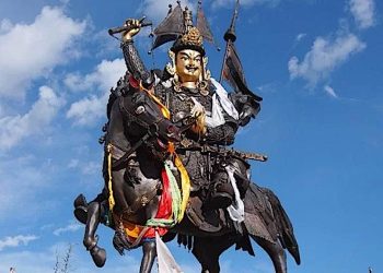 Fearless Buddhist: How to overcome fear in uncertain times, according to Pali Sutta, Mahayana Sutra and Tantra and King Gesar - Buddha Weekly: Buddhist Practices, Mindfulness, Meditation