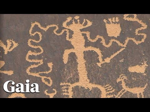 Do These Petroglyphs Depict Insectoid ETs?