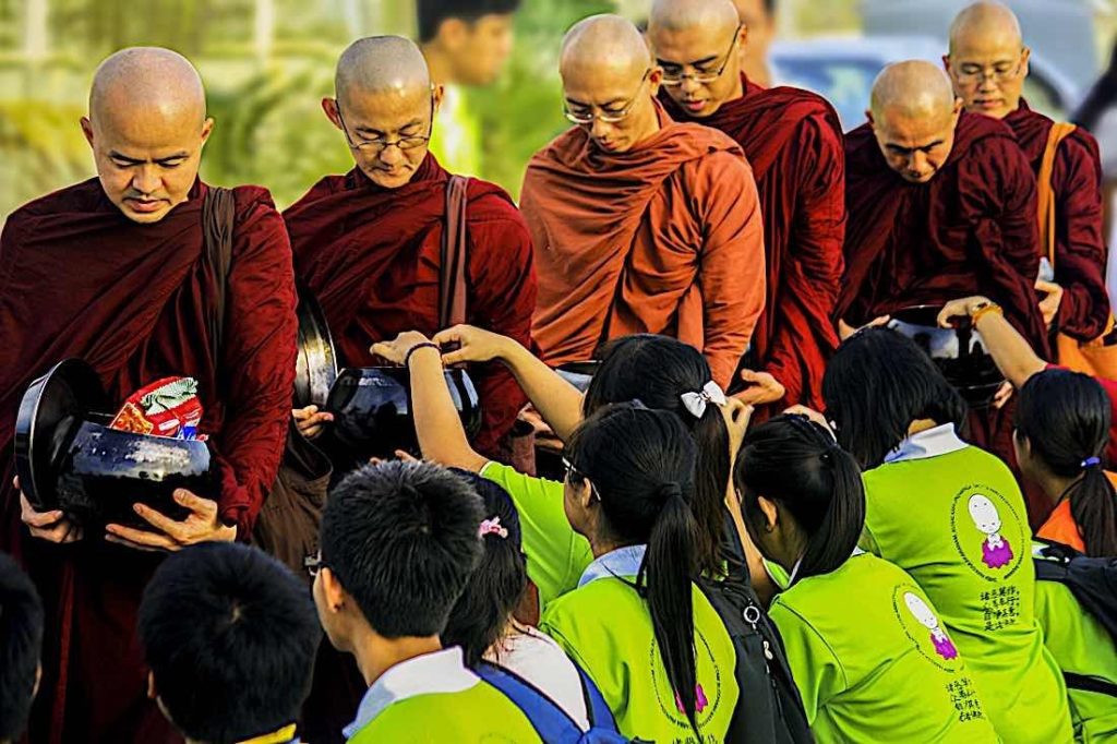 Celebrating the Supreme Assembly, the Sangha: Maga Puga Day and Fourfold Assembly Day - Buddha Weekly: Buddhist Practices, Mindfulness, Meditation